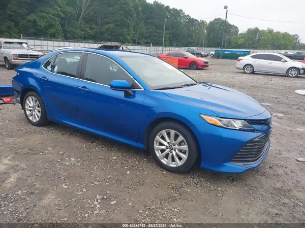 4T1B11HK4KU270650 2019 TOYOTA CAMRY - Image 1