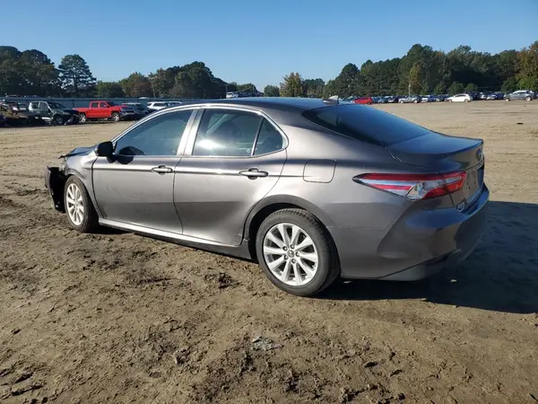 4T1B11HK4KU270924 2019 TOYOTA CAMRY - Image 2