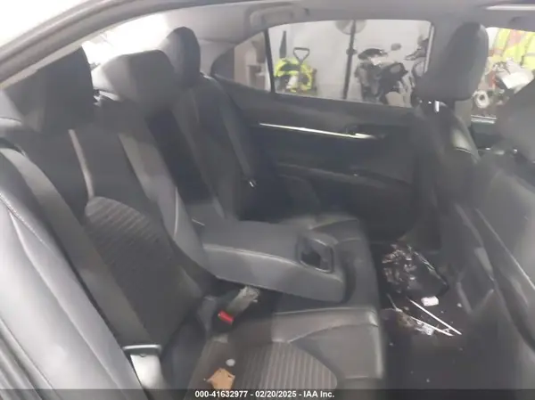 4T1B11HK4KU280191 2019 TOYOTA CAMRY - Image 8