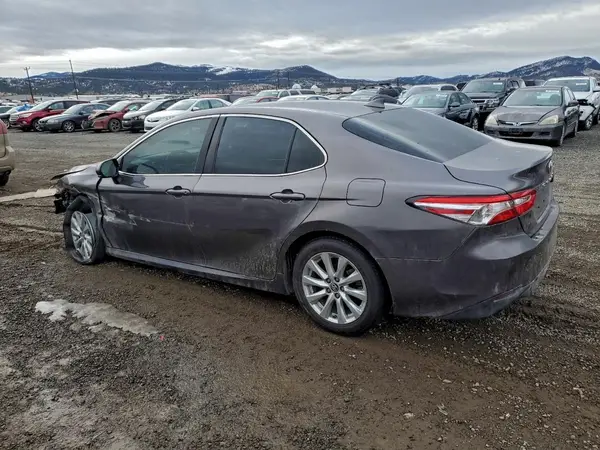 4T1B11HK4KU280644 2019 TOYOTA CAMRY - Image 2