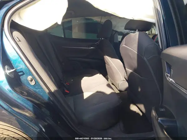 4T1B11HK4KU288467 2019 TOYOTA CAMRY - Image 8