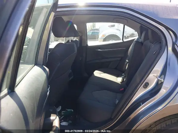 4T1B11HK4KU288503 2019 TOYOTA CAMRY - Image 8