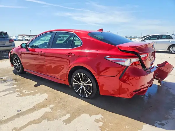 4T1B11HK4KU288517 2019 TOYOTA CAMRY - Image 2