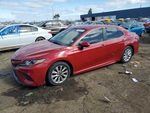 4T1B11HK4KU288565 2019 TOYOTA CAMRY - Image 1