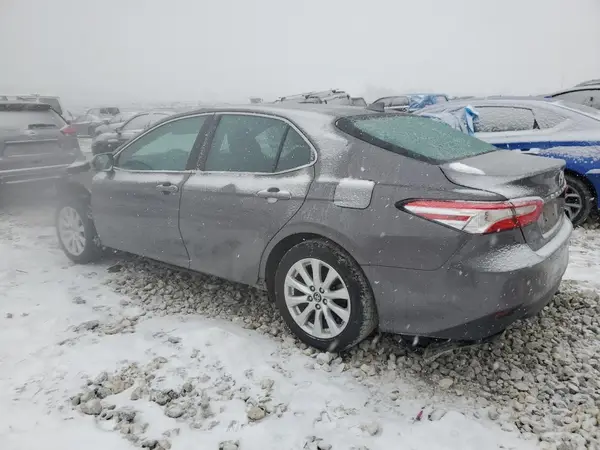 4T1B11HK4KU290834 2019 TOYOTA CAMRY - Image 2