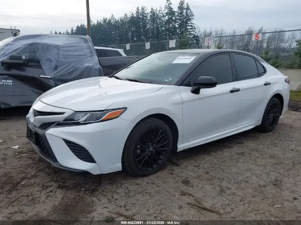 4T1B11HK4KU290848 2019 TOYOTA CAMRY - Image 2