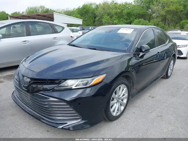 4T1B11HK4KU291420 2019 TOYOTA CAMRY - Image 2