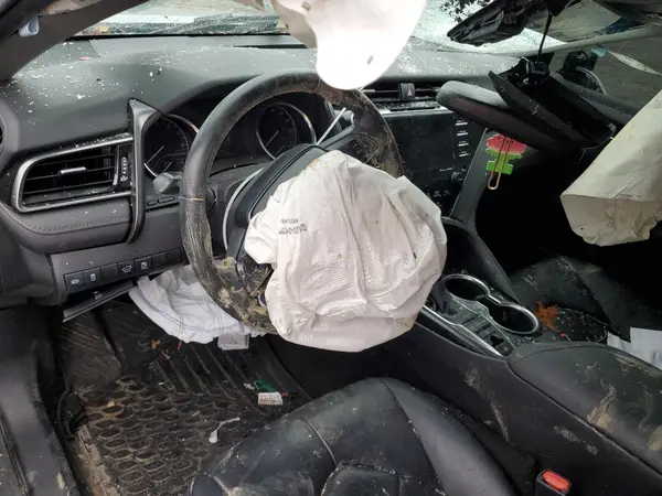 4T1B11HK4KU293197 2019 TOYOTA CAMRY - Image 8