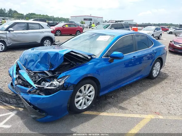 4T1B11HK4KU295189 2019 TOYOTA CAMRY - Image 2