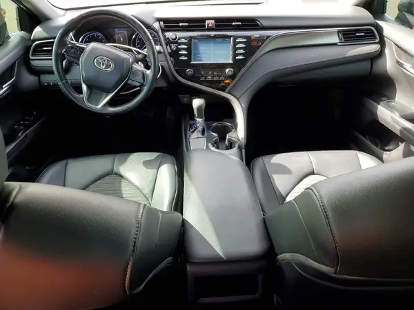 4T1B11HK4KU682373 2019 TOYOTA CAMRY - Image 8