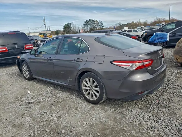 4T1B11HK4KU684558 2019 TOYOTA CAMRY - Image 2
