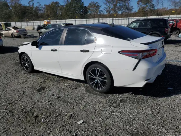 4T1B11HK4KU687427 2019 TOYOTA CAMRY - Image 2