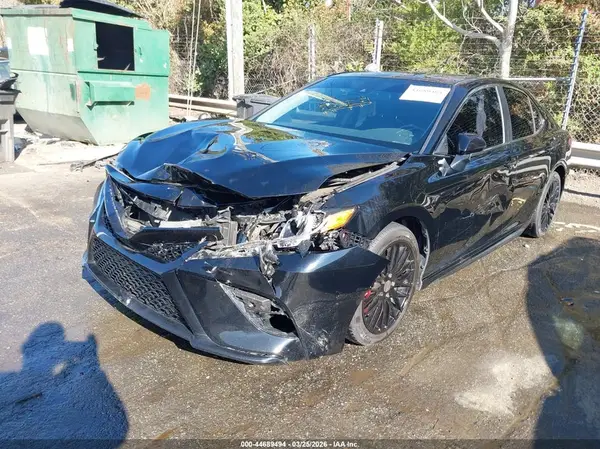 4T1B11HK4KU693230 2019 TOYOTA CAMRY - Image 2