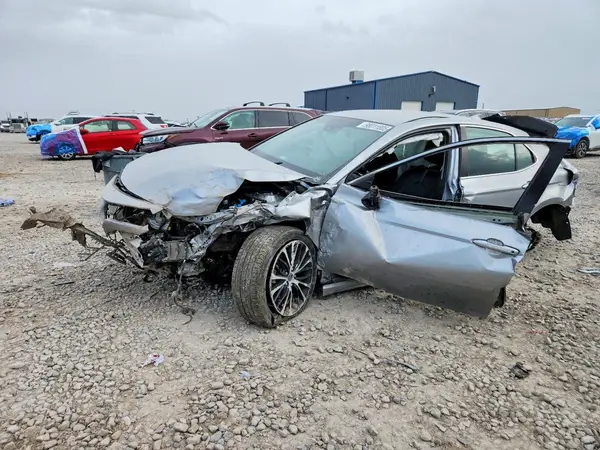 4T1B11HK4KU695043 2019 TOYOTA CAMRY - Image 1