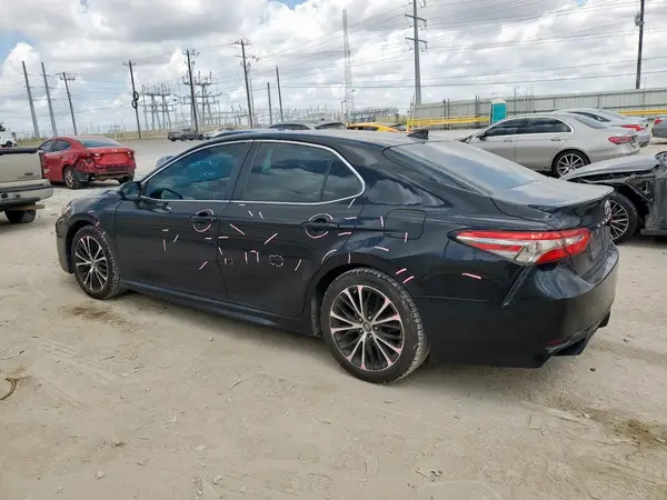 4T1B11HK4KU695382 2019 TOYOTA CAMRY - Image 2