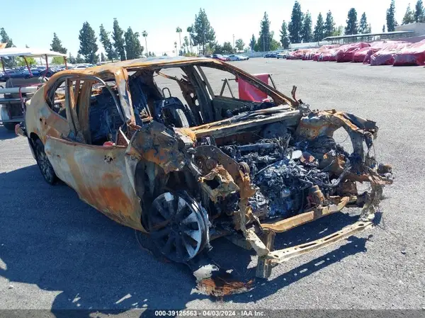 4T1B11HK4KU696077 2019 TOYOTA CAMRY - Image 1