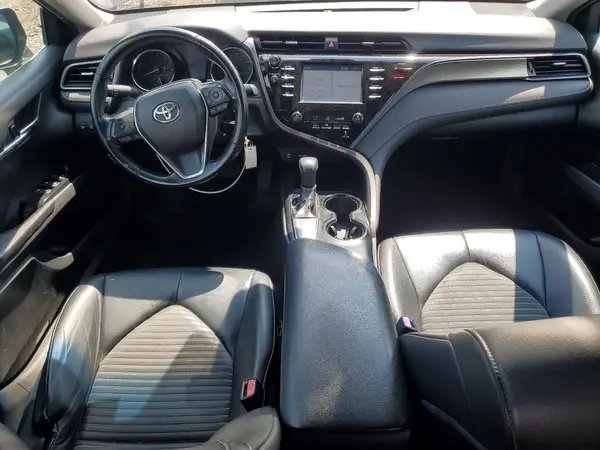 4T1B11HK4KU699870 2019 TOYOTA CAMRY - Image 8
