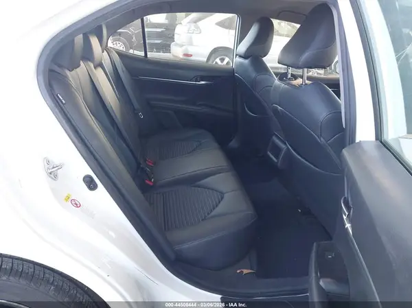 4T1B11HK4KU700189 2019 TOYOTA CAMRY - Image 8