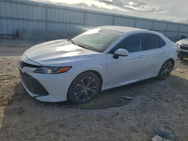 4T1B11HK4KU701715 2019 TOYOTA CAMRY - Image 1