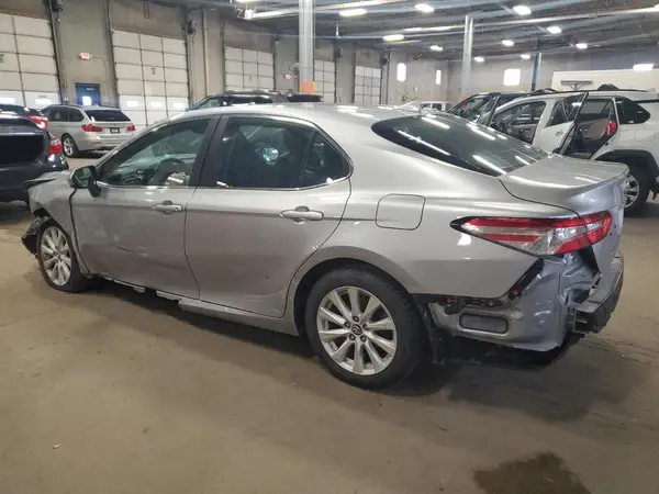 4T1B11HK4KU706669 2019 TOYOTA CAMRY - Image 2