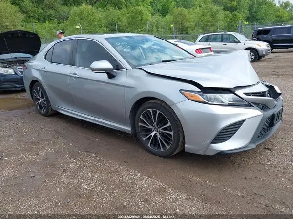 4T1B11HK4KU707658 2019 TOYOTA CAMRY - Image 1