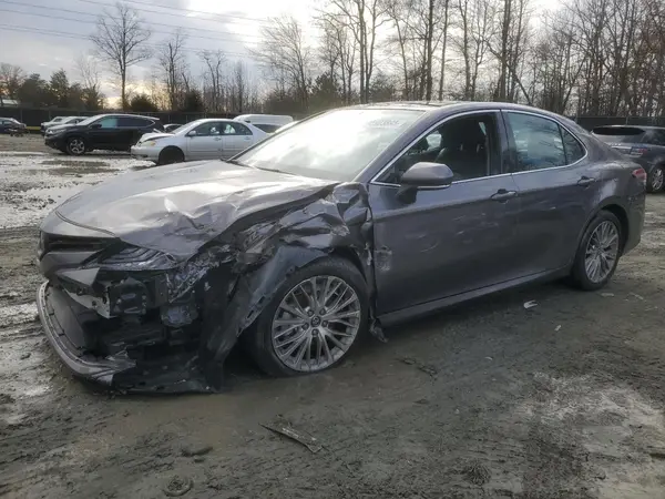 4T1B11HK4KU708146 2019 TOYOTA CAMRY - Image 1