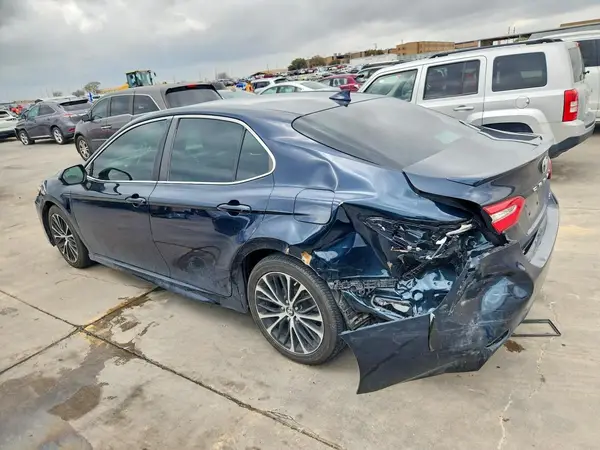 4T1B11HK4KU708387 2019 TOYOTA CAMRY - Image 2