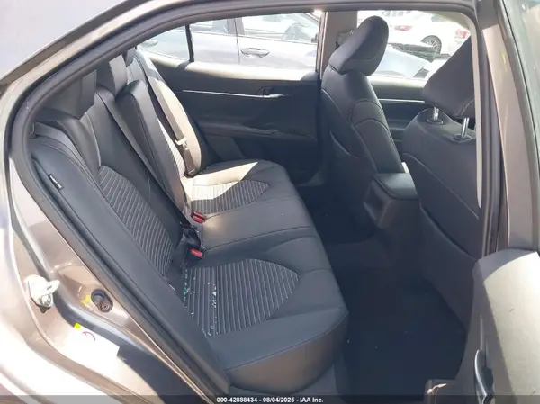 4T1B11HK4KU708826 2019 TOYOTA CAMRY - Image 8