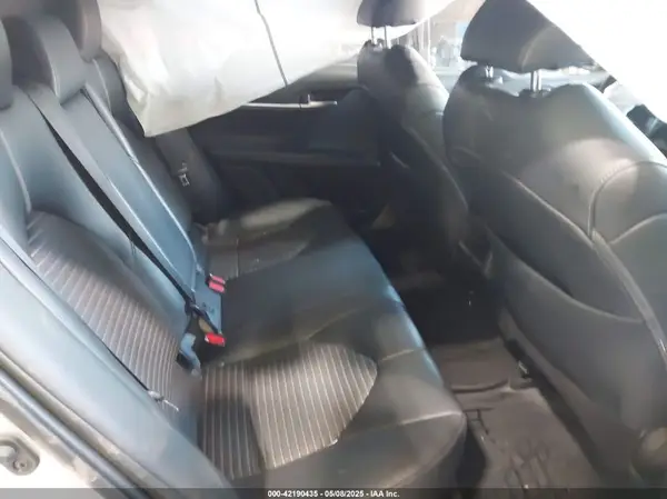 4T1B11HK4KU710852 2019 TOYOTA CAMRY - Image 8