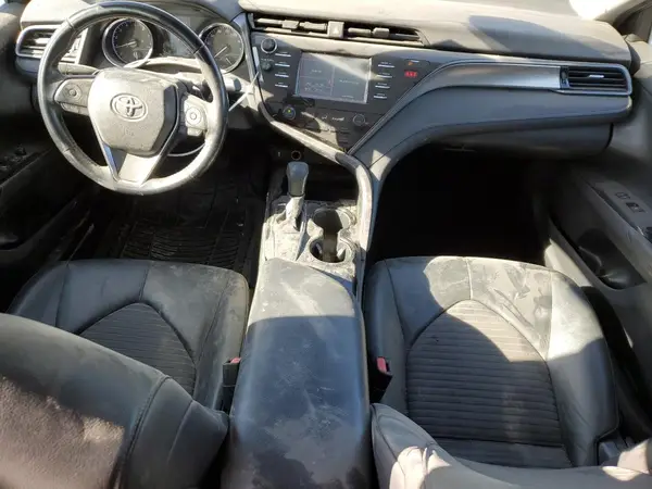4T1B11HK4KU711726 2019 TOYOTA CAMRY - Image 8