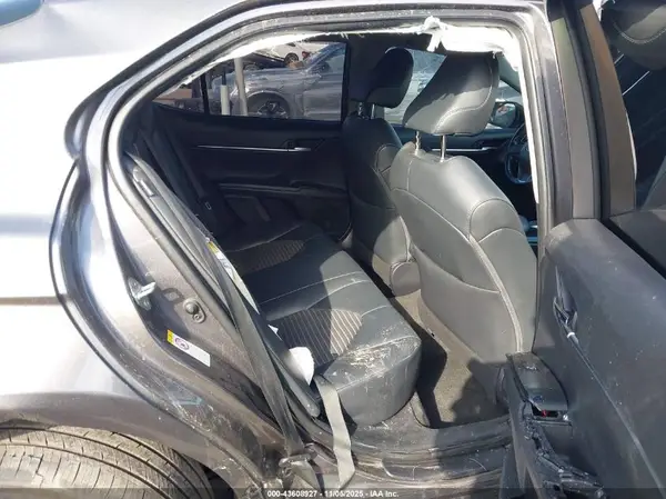 4T1B11HK4KU712813 2019 TOYOTA CAMRY - Image 8