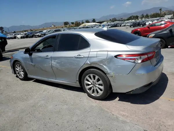 4T1B11HK4KU713301 2019 TOYOTA CAMRY - Image 2