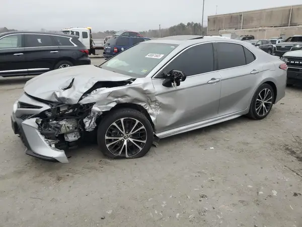 4T1B11HK4KU717428 2019 TOYOTA CAMRY - Image 1