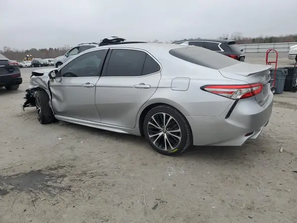 4T1B11HK4KU717428 2019 TOYOTA CAMRY - Image 2