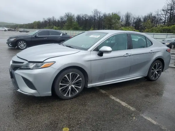 4T1B11HK4KU717798 2019 TOYOTA CAMRY - Image 1