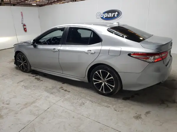 4T1B11HK4KU718899 2019 TOYOTA CAMRY - Image 2
