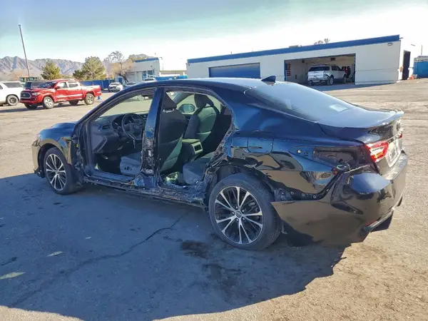 4T1B11HK4KU721172 2019 TOYOTA CAMRY - Image 2