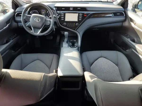 4T1B11HK4KU724640 2019 TOYOTA CAMRY - Image 8