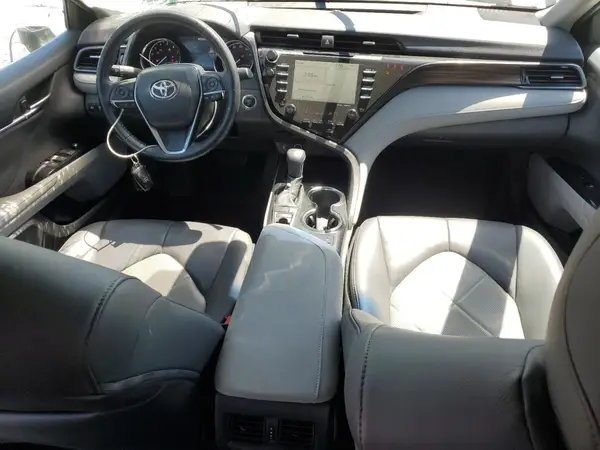 4T1B11HK4KU725979 2019 TOYOTA CAMRY - Image 8