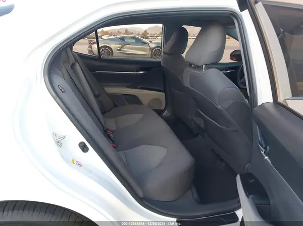 4T1B11HK4KU726307 2019 TOYOTA CAMRY - Image 8