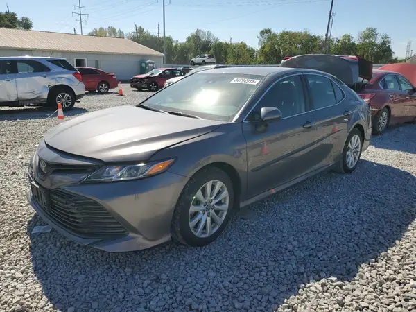 4T1B11HK4KU726453 2019 TOYOTA CAMRY - Image 1