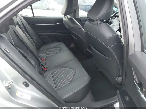 4T1B11HK4KU726601 2019 TOYOTA CAMRY - Image 8