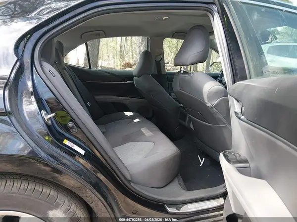 4T1B11HK4KU726971 2019 TOYOTA CAMRY - Image 8