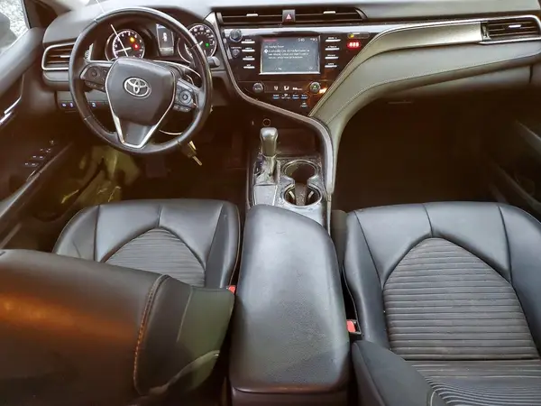 4T1B11HK4KU727814 2019 TOYOTA CAMRY - Image 8