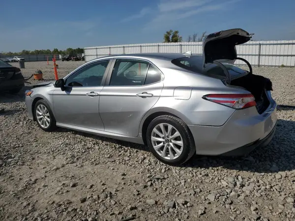 4T1B11HK4KU727909 2019 TOYOTA CAMRY - Image 2