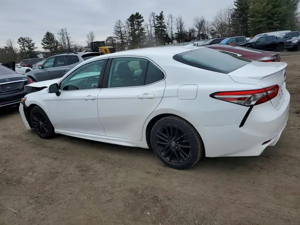 4T1B11HK4KU728140 2019 TOYOTA CAMRY - Image 2