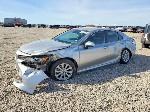 4T1B11HK4KU728557 2019 TOYOTA CAMRY - Image 1