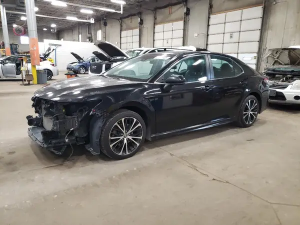 4T1B11HK4KU731667 2019 TOYOTA CAMRY - Image 1