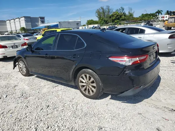 4T1B11HK4KU733371 2019 TOYOTA CAMRY - Image 2