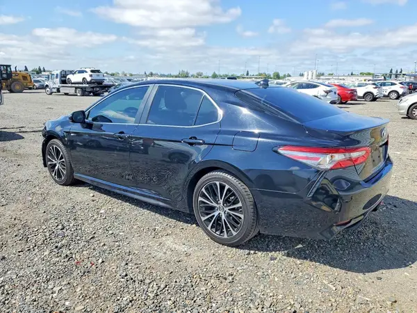 4T1B11HK4KU736593 2019 TOYOTA CAMRY - Image 2